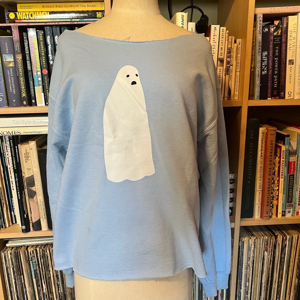 Lorien Stern ghost sweatshirt bateau boat neck so cute and fun